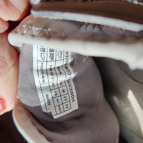 Vionic lightweight women's sneakers - Picture 7 of 8